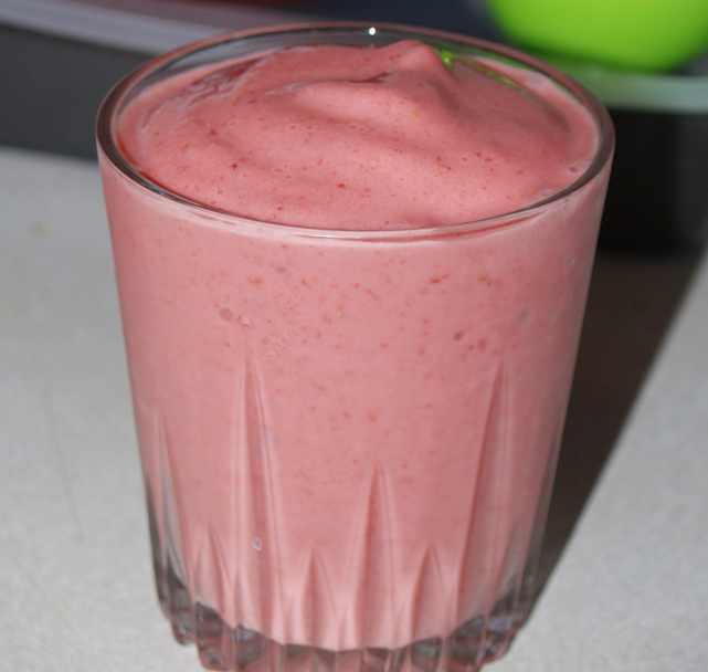Strawberry Smoothie Strawberry Smoothie picture