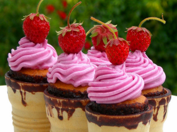 Strawberry Buttercream Icing make Twice Strawberry Buttercream Icing make Twice picture