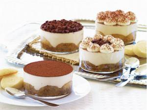 tiramisu  Dessert  gourmet iFood.tv cake Italian Tips And  Cooking everyday Recipes Top