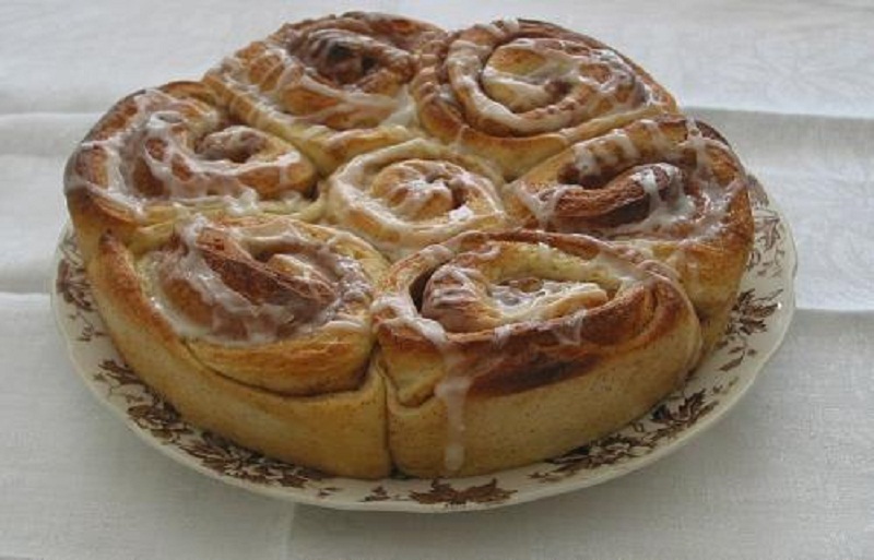 Sweet Breakfast Rolls Sweet Breakfast Rolls picture