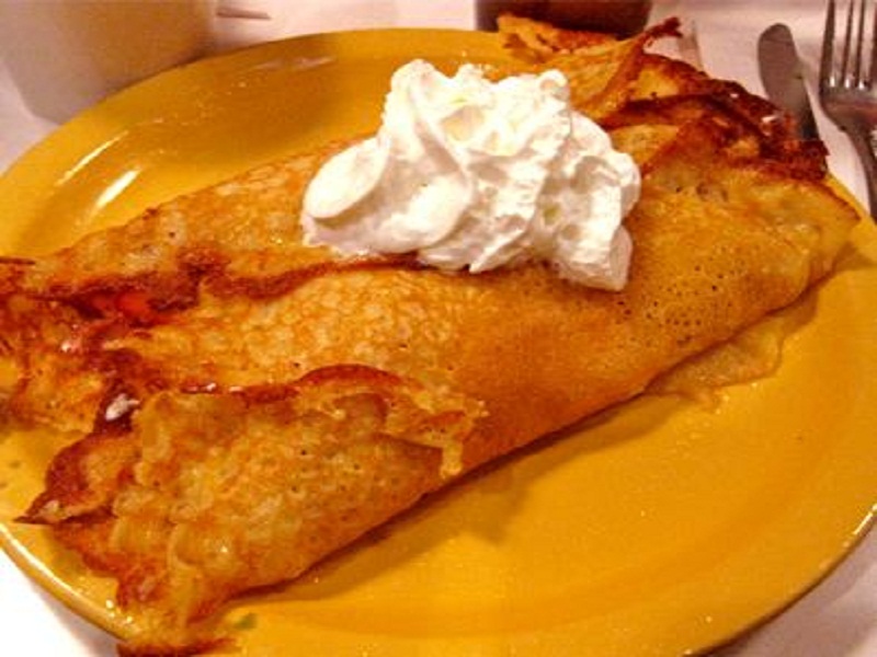 Sweet French Pancakes Sweet French Pancakes picture