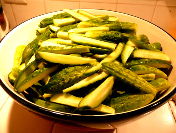 Sweet Icicle Pickles Sweet Icicle Pickles picture