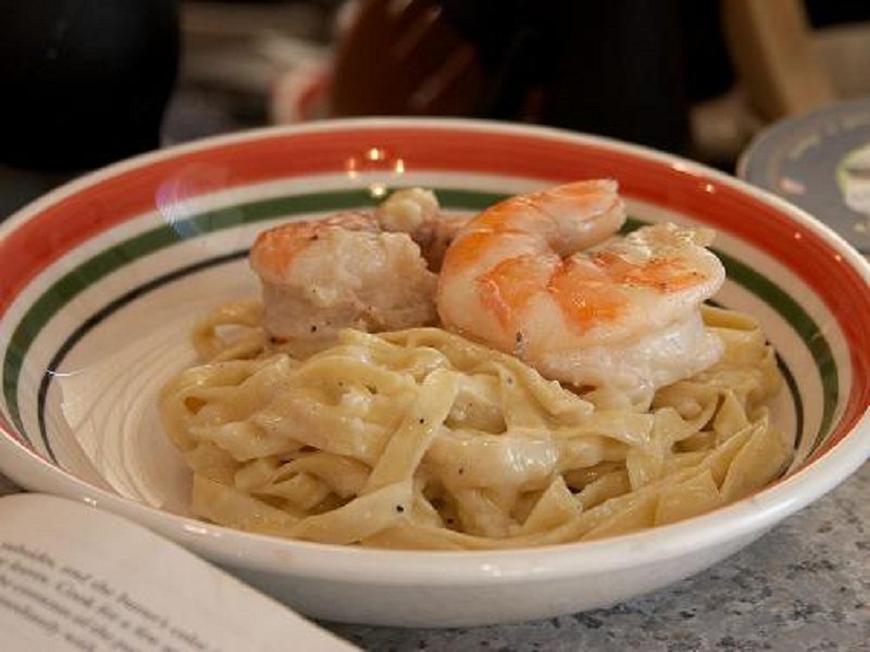 Tagliatelle with Shrimp, Garlic and Parmesan Cheese Tagliatelle with Shrimp, Garlic and Parmesan Cheese picture