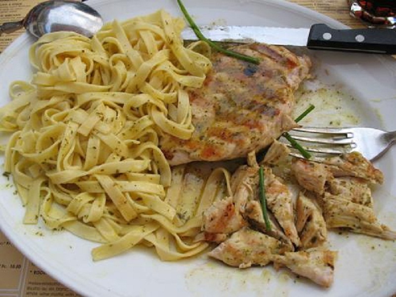 Thai Chicken Fettuccine Salad Thai Chicken Fettuccine Salad picture