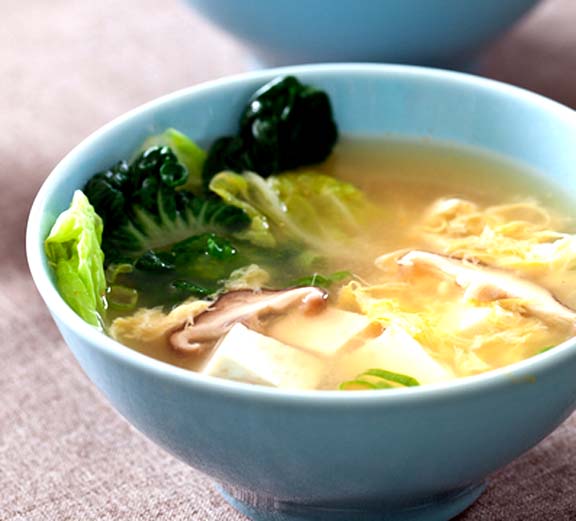 Clear Soup with Tofu and Watercress Clear Soup with Tofu and Watercress picture