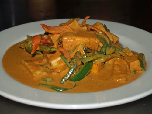 Thai Curry Tofu Thai Curry Tofu picture