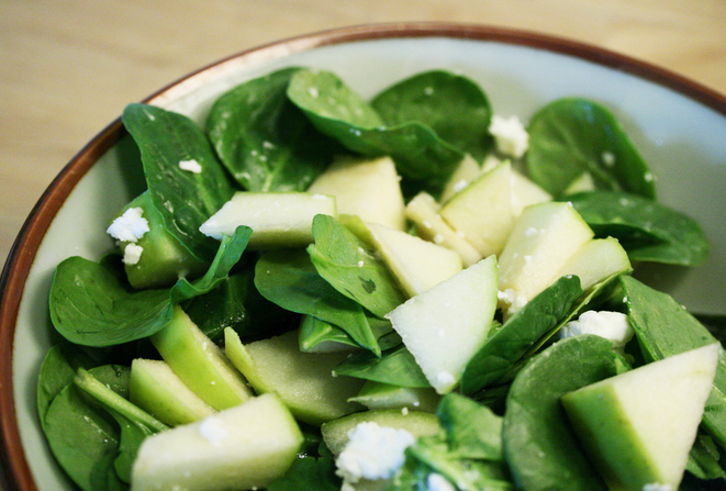Tossed Spinach Salad Tossed Spinach Salad picture