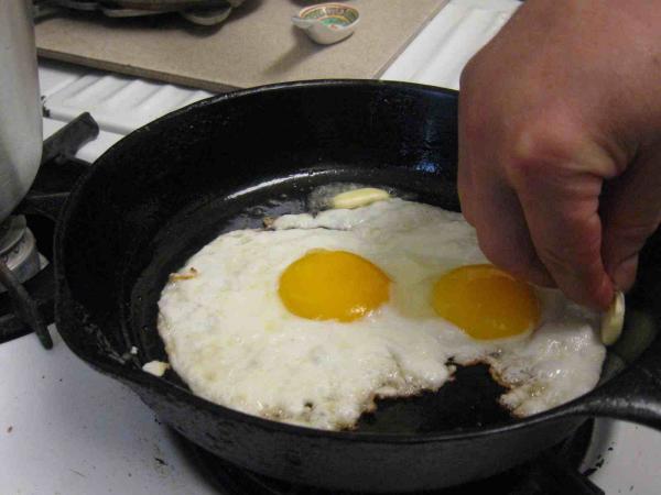 Fried Eggs in Butter