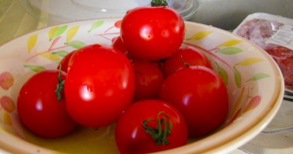 Raw Tomatoes