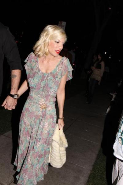 tori spelling skinny