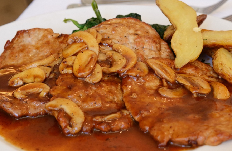 Veal Gourmet Veal Gourmet picture