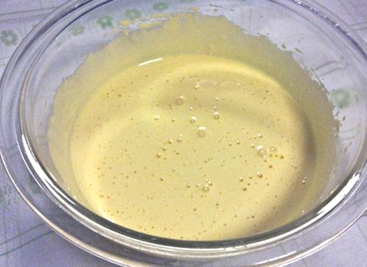 Very Easy Custard Sauce Very Easy Custard Sauce picture