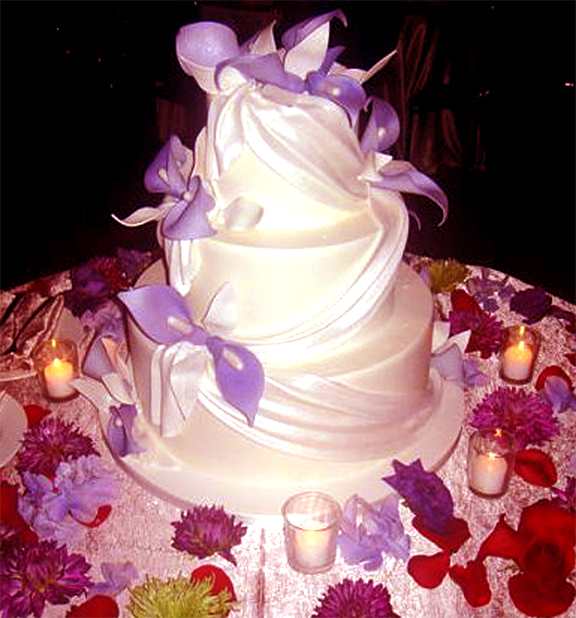 Spiced Wedding Cake Spiced Wedding Cake picture