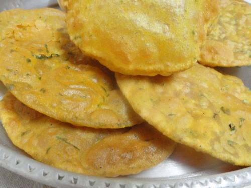 Wheat Flour Masala Puri Wheat Flour Masala Puri picture