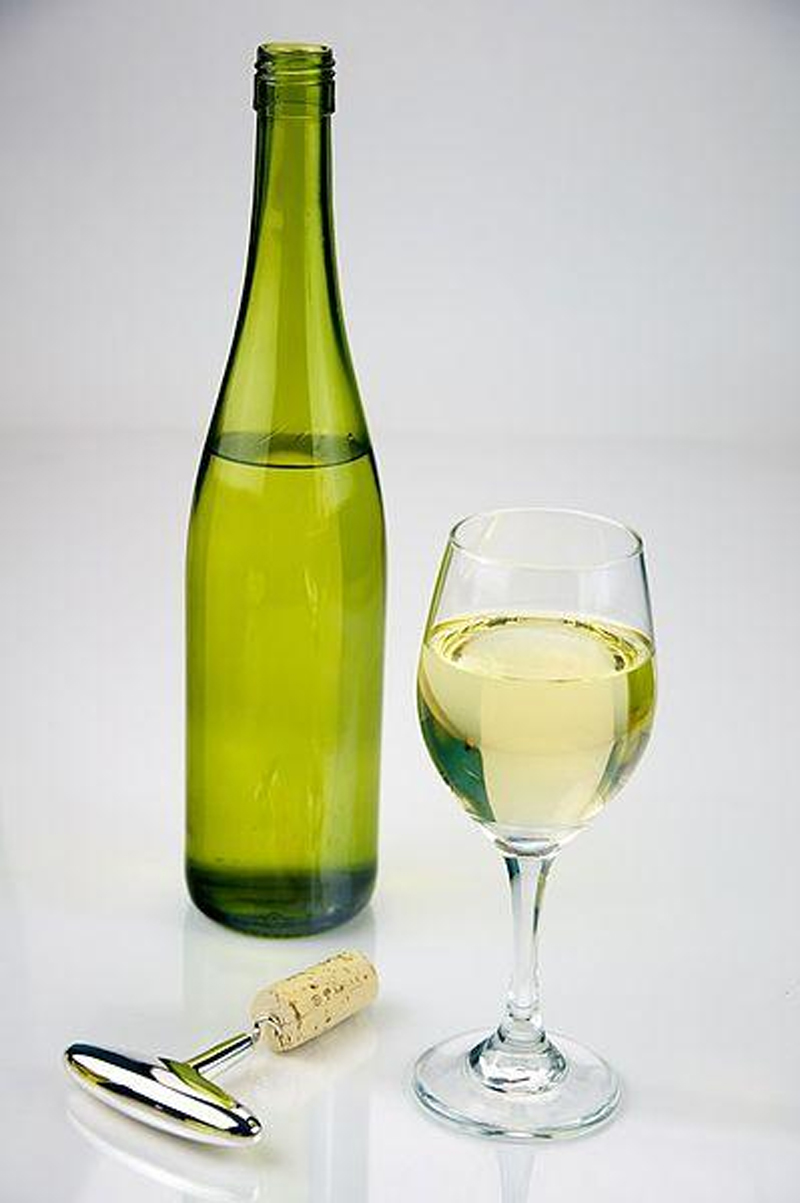 Hatcher's Dry White Wine Hatcher's Dry White Wine picture