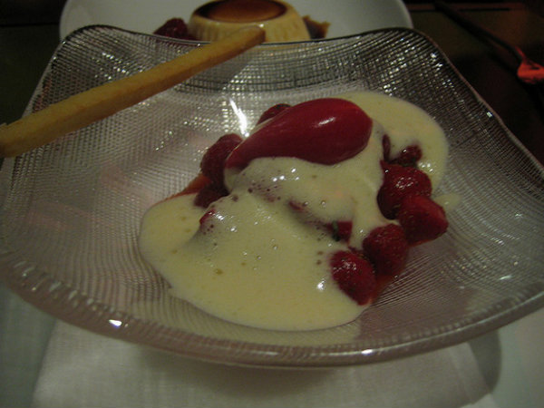 Instant Zabaglione Berry Bowl Instant Zabaglione Berry Bowl picture